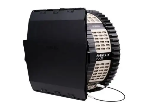 Fresnel compacto FL-28 Nanlux