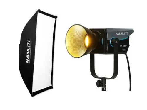Foco LED Nanlite FC-500C RGBW con softbox 60x90cm